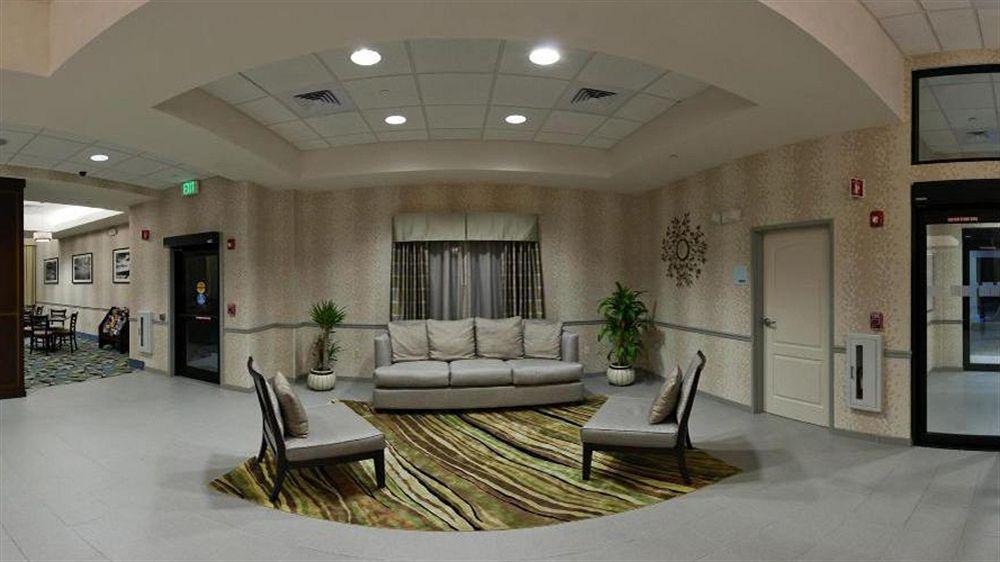 Comfort Inn & Suites Plainville-Foxboro Zewnętrze zdjęcie